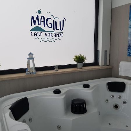 Magilu Case Con Jacuzzi 卡斯泰拉马莱 外观 照片