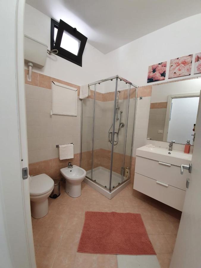 Magilu Case Con Jacuzzi 卡斯泰拉马莱 外观 照片